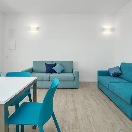 Апартаменты White Sea House