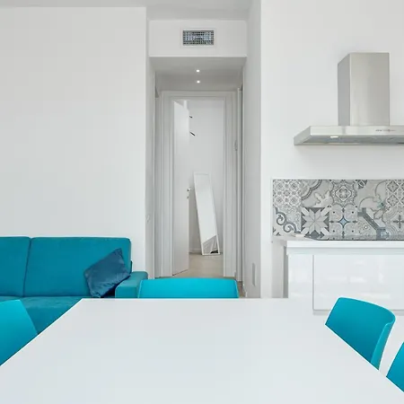 דירה White Sea House אולביה